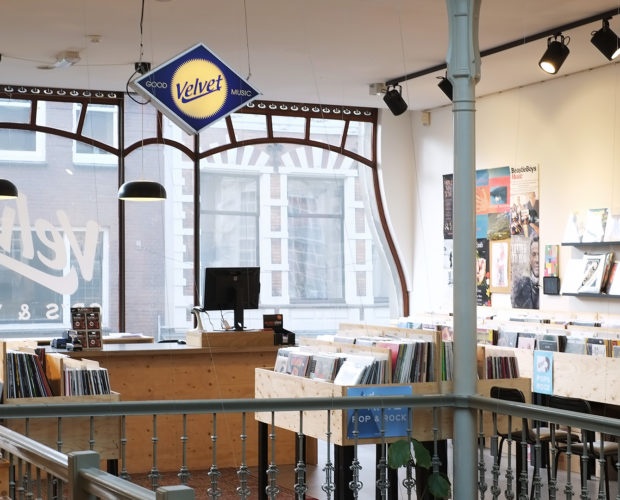 Winkels geopend op afspraak | Velvet Music Dordrecht | FotoFilmFabriek | Make Room